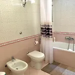 Mary - Historical Residence- 아파트 레체