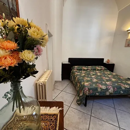 Mary - Historical Residence- *