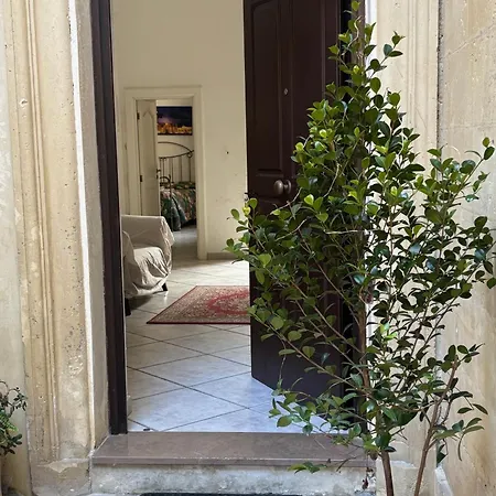 Mary - Historical Residence-