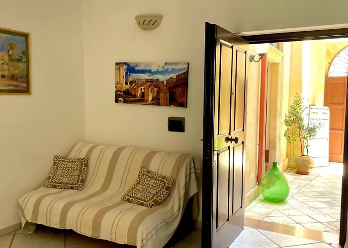 Mary - Historical Residence- Daire