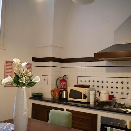 Apartment Mary - Historical Residence- *