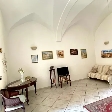 Apartment Mary - Historical Residence- Lecce