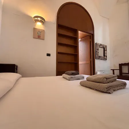 Mary - Historical Residence- Διαμέρισμα Λέτσε
